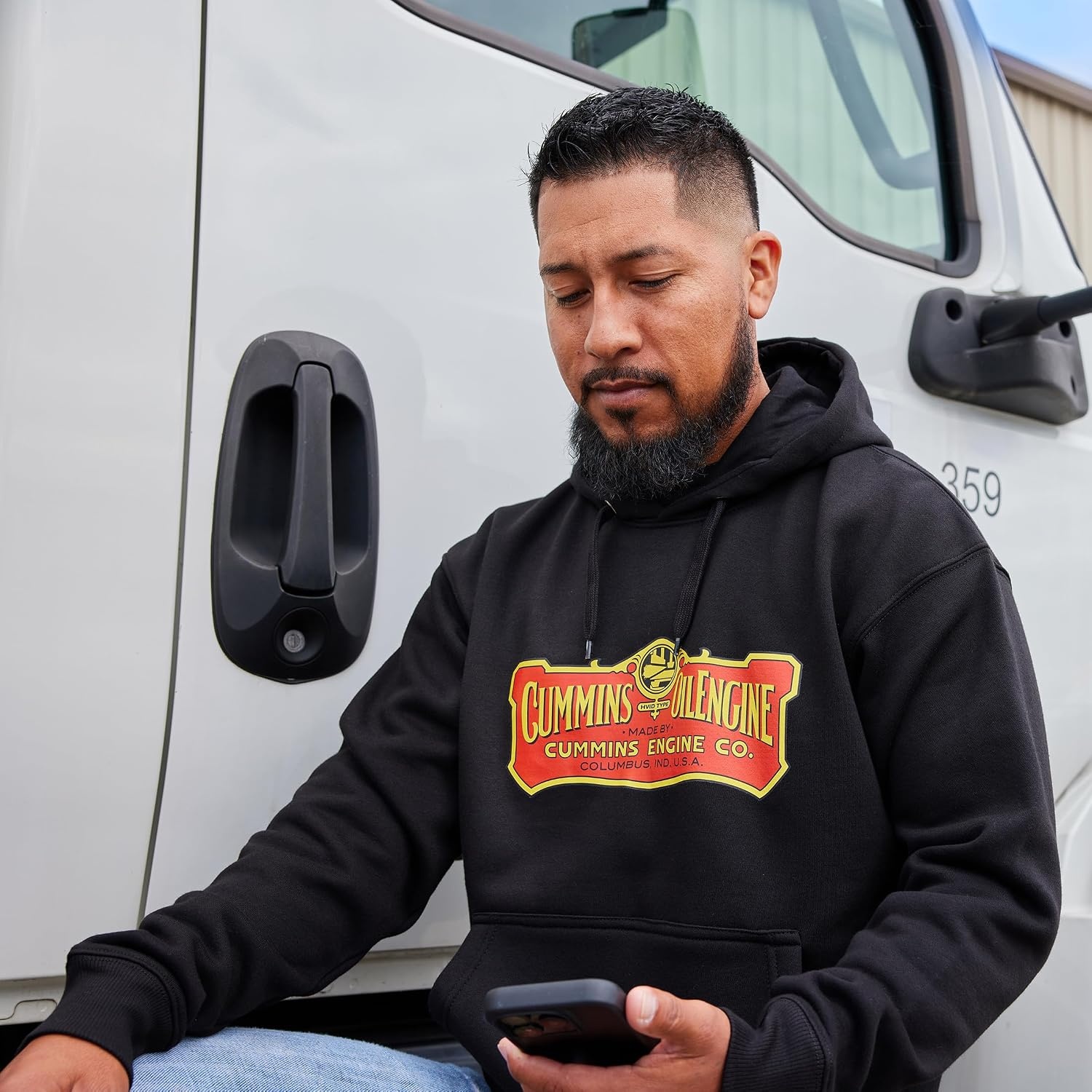 Cummins Hooded Sweatshirt Vintage 1919 Engine Oil Logo Hoodie(Black)